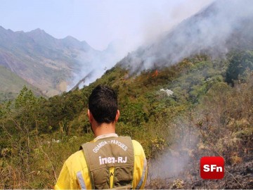 incêndio desengano