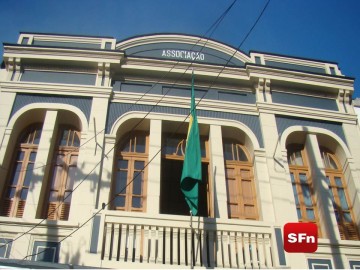 associação comercial de friburgo 2