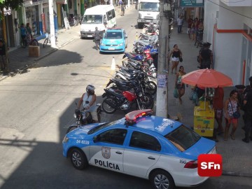 polícia banco alarme