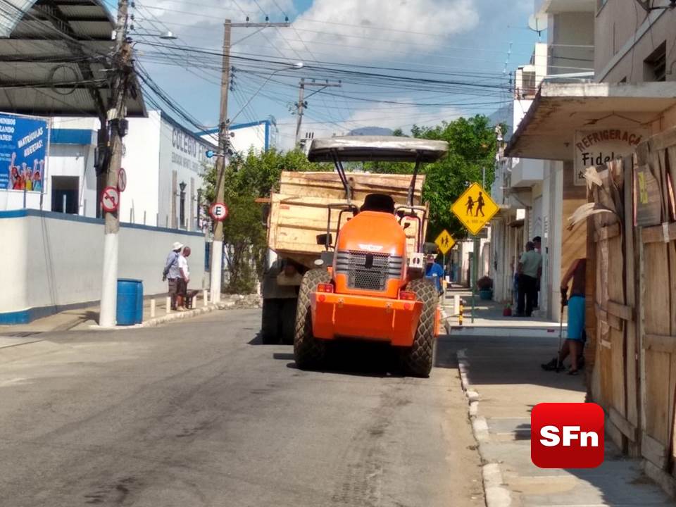 Prefeitura Faz Opera O Tapa Buraco Em Ruas De S O Fid Lis Sf Not Cias