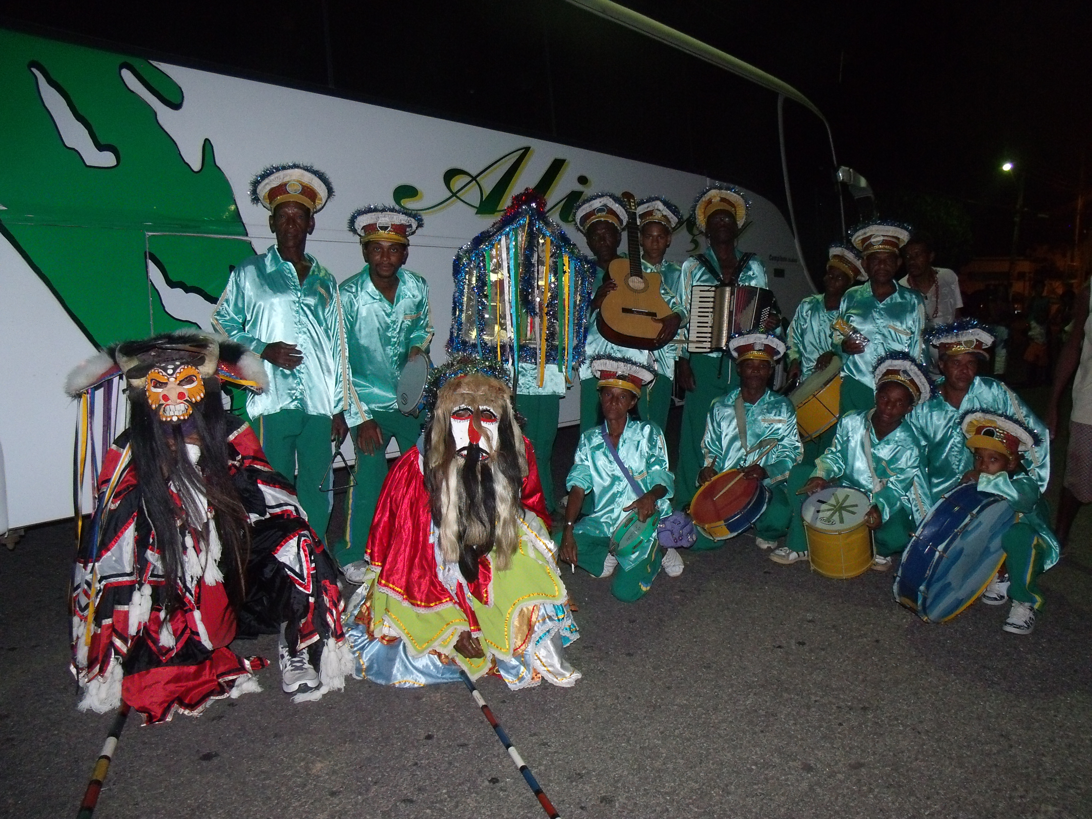 Folia de Reis em São Pedro da União - MG . . . . . #foliadereis #comp