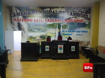 plenario a camara municipal de cambuci
