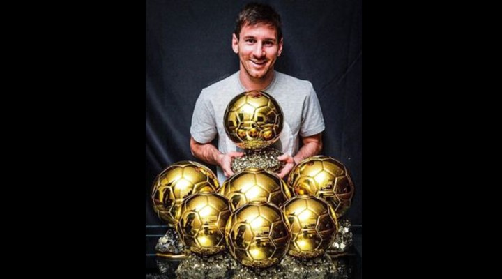 Lionel Messi conquista sétima Bola de Ouro e primeira de um jogador de PSG